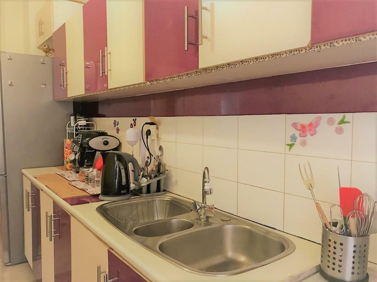 Theano'S Cozy & Quiet Lux Central Flat - Wifi & Full Amenities Pátra Eksteriør bilde